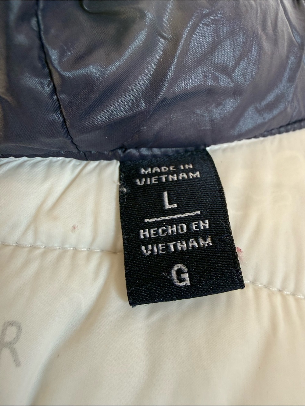 Tommy Hilfiger White Puffer Jacket with Navy Hood & Trim - Picture 4 of 5